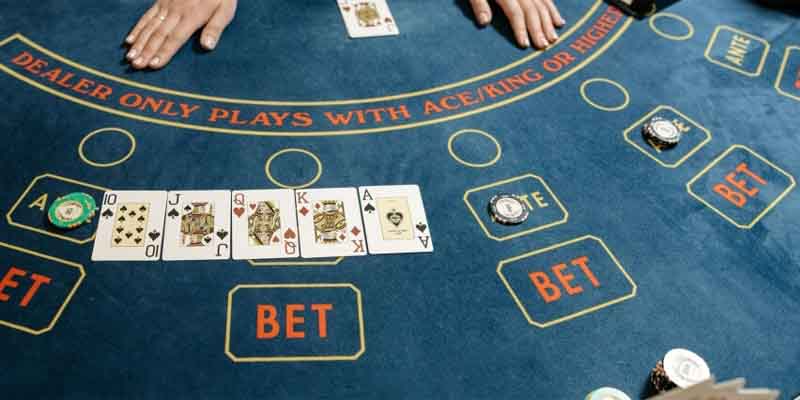 Lịch sử baccarat online: nguồn gốc phát triển của trò chơi đẳng cấp